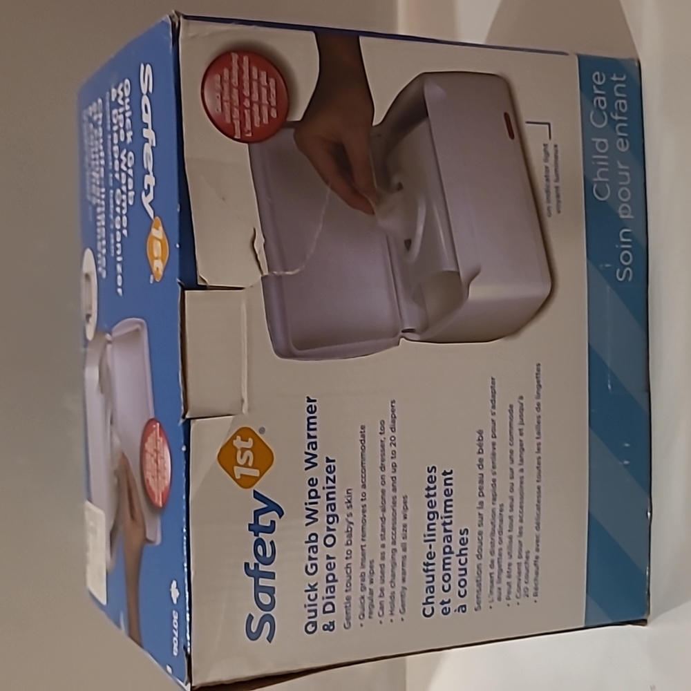 Safety 1st quick Grab Wipe Warmer and Diaper Organizer